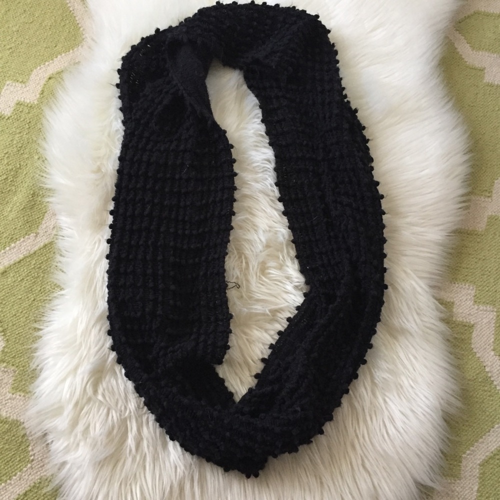 Black Infinity Scarf